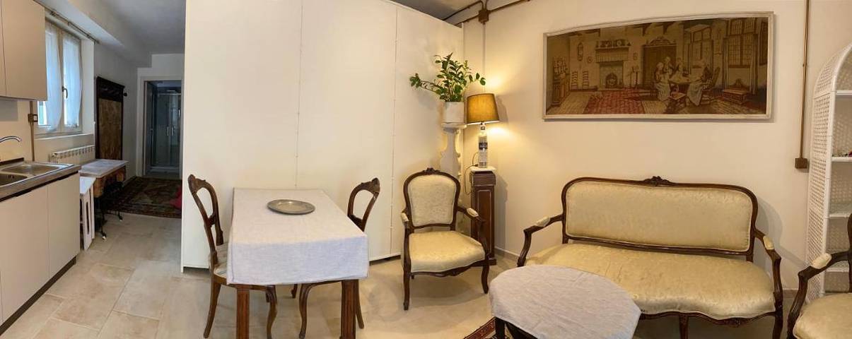 Location de vacances pour 3 personnes, avec terrasse ainsi que vue et piscine, animaux acceptés à Taceno - 3
