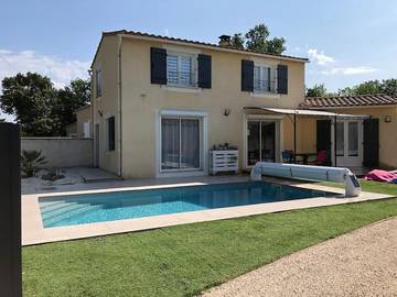 Cottage pour 6 personnes, avec piscine et jardin à Montségur-sur-Lauzon