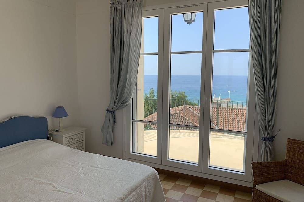 Cannes Villa, Swimmingpool, Meerblick, 15 Min. Palais Du Festival, 1 Min. Strand in Cannes, Mittelmeerküste (Frankreich)