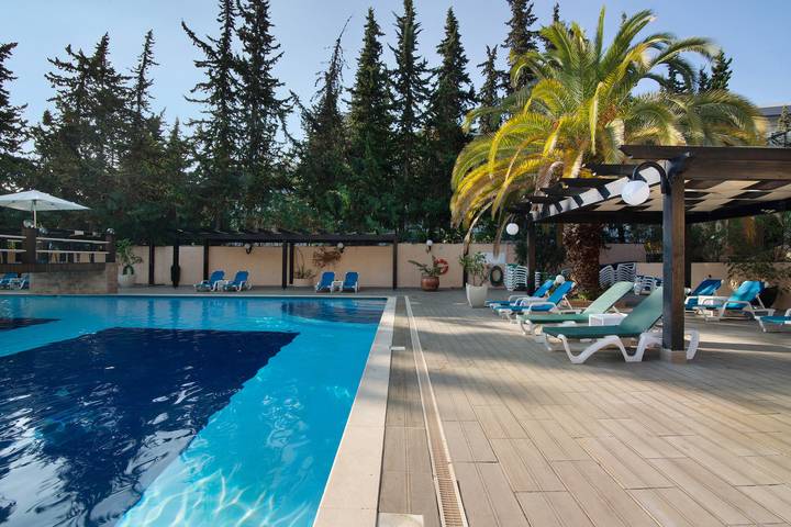 Ferienwohnung für 5 Personen, mit Kinderpool und Garten sowie Balkon in Albufeira - 3