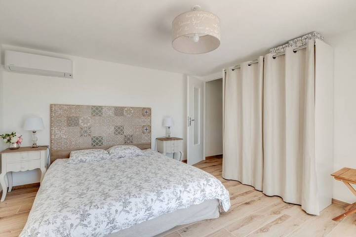 Location de vacances pour 2 personnes, avec jardin et balcon à Saint-Raphaël - 2