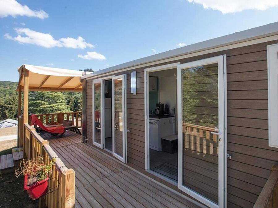 Camping Les Gorges Du Chambon - Ciela Village - Mobilheim 6 personen - Ciela Privilège - 3 Schlafzimmer - Grill in Eymouthiers, Regionaler Naturpark Périgord-Limousin