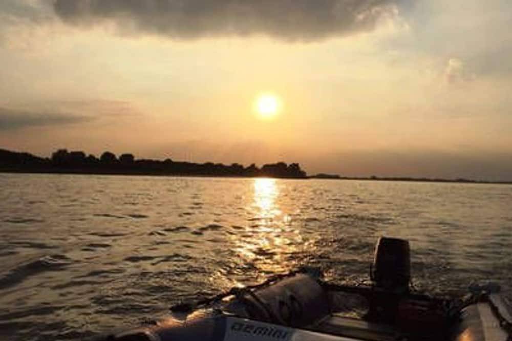 Ganze Wohnung, Best of Kollmar, App. mit Terrasse für 2 Pers. absolut ruhig - Best of Kollmar, in Kollmar, Kreis Steinburg