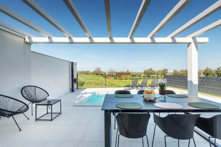 Ferienhaus für 5 Personen, mit Pool und Garten sowie Ausblick in Umag - 4