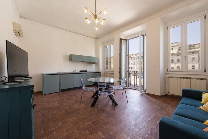 Ganze Wohnung, Ferienwohnung für 6 Personen mit Balkon/Terrasse in Florence city center, Florenz