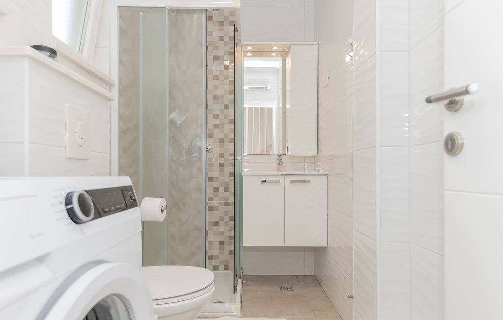 Holiday Home Vikk in Makarska by Villas Guide in Drvenik, Makarska Riviera