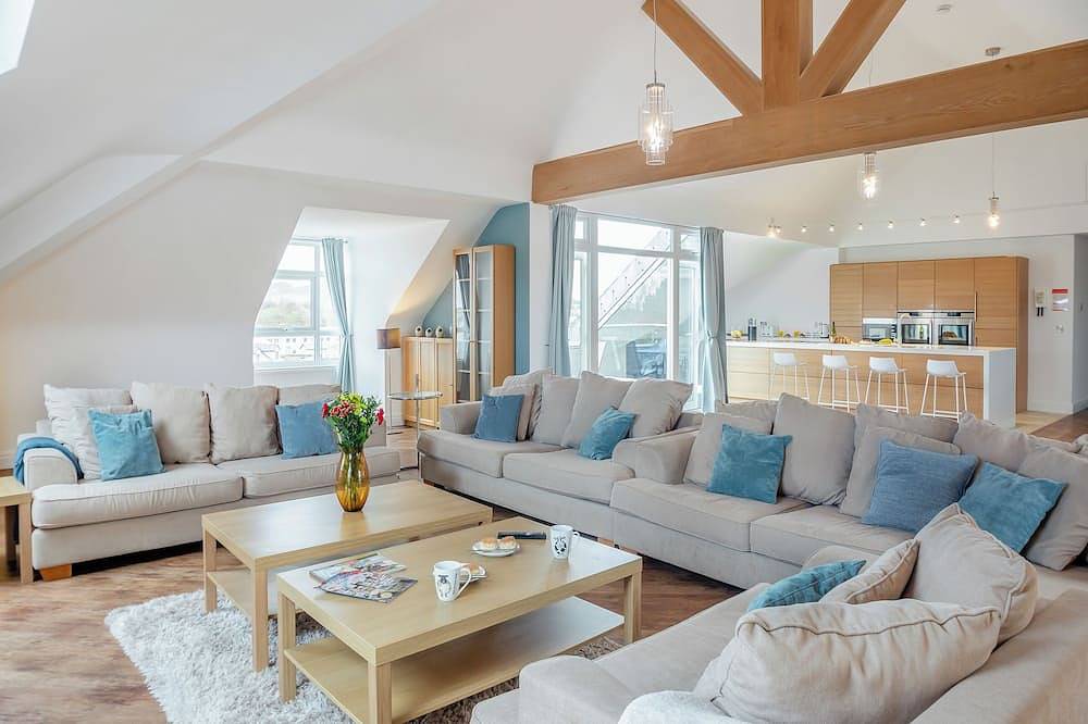 5 Schlafzimmer Unterkunft in Morfa Nefyn in Morfa Nefyn, Gwynedd