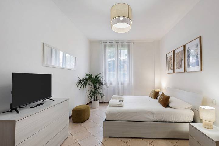 Entire apartment, Dream Room Apartment with Private Garden and Wi-Fi in Illasi, Verona Province
