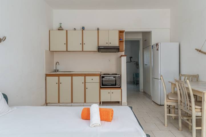Ferienhaus '12 Perasma Kypri Beach Apt' mit privater Terrasse, Wlan und Klimaanlage in Andros