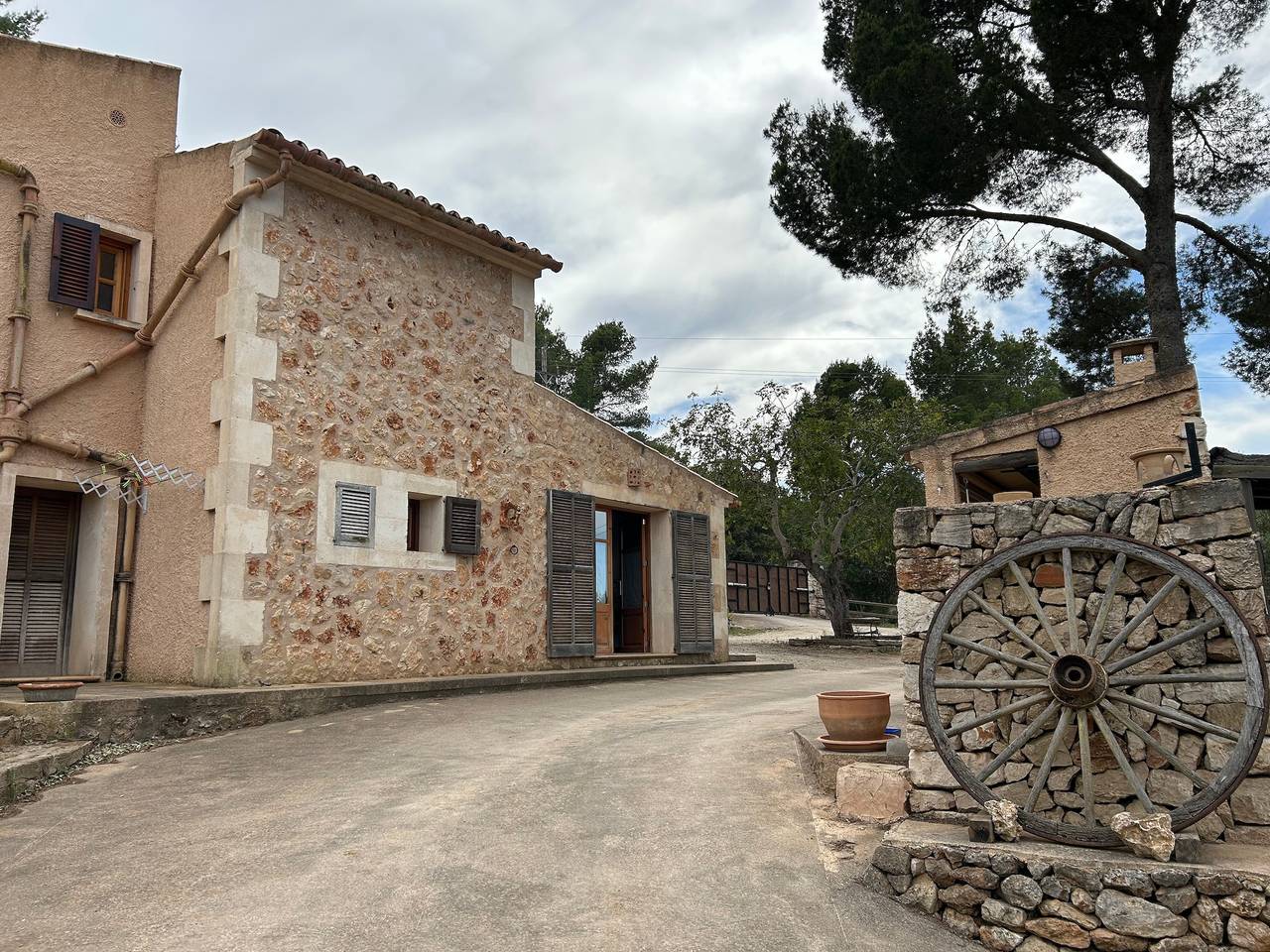 Cottage 'Es Collet' with Private Pool, Wi-Fi and Air Conditioning in Felanitx, South Majorca