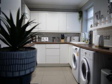 Ferienhaus für 12 Personen in Liverpool, Merseyside, Bild 2