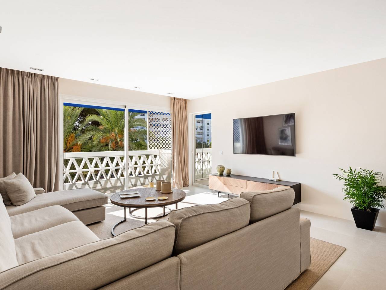 Entire holiday apartment, Apartment in Playas del Duque for 4 persons | Casa Córdoba 228 in Medina Gardens, Marbella