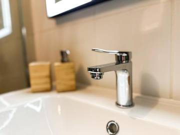 Gîte pour 2 personnes, avec terrasse à Saulx-les-Chartreux