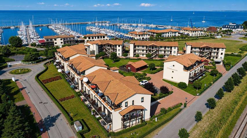 Holiday apartment for 4 people, with sauna and balcony - 1