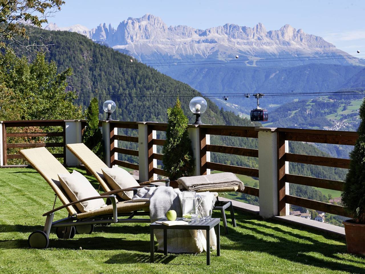 Chalet Grumer Suites & Spa in Oberbozen, Ritten