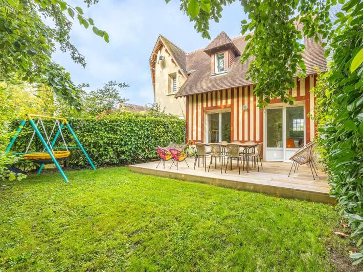 Gîte pour 5 personnes, avec balcon/terrasse et piscine, adapté aux familles à Deauville - 3