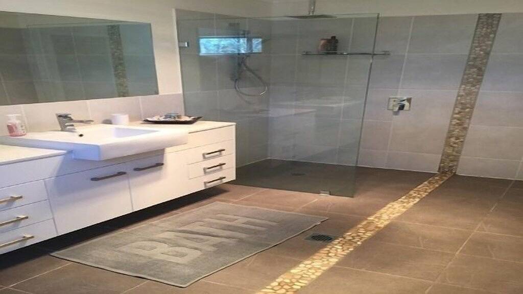 Sehr modern und komfortabel, ganz in der Nähe der Bootsrampe, der Bucht und des Strandes! in Jervis Bay