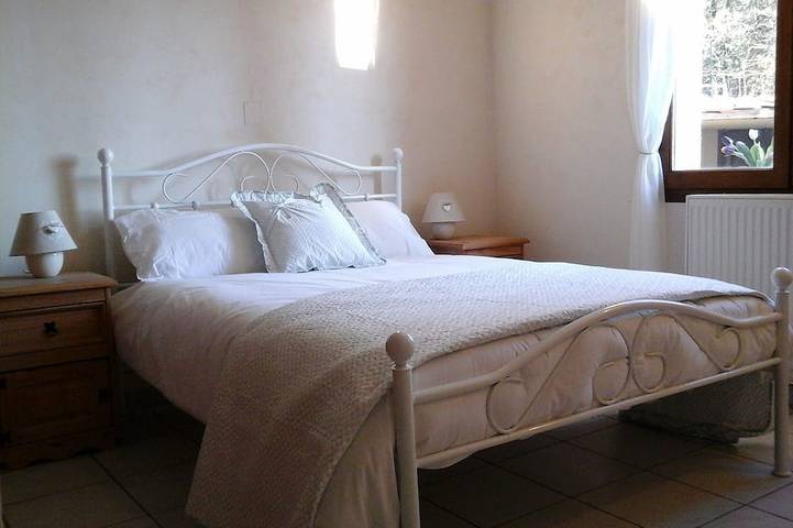 Location de vacances pour 8 personnes, avec jardin à Sergeac - 4