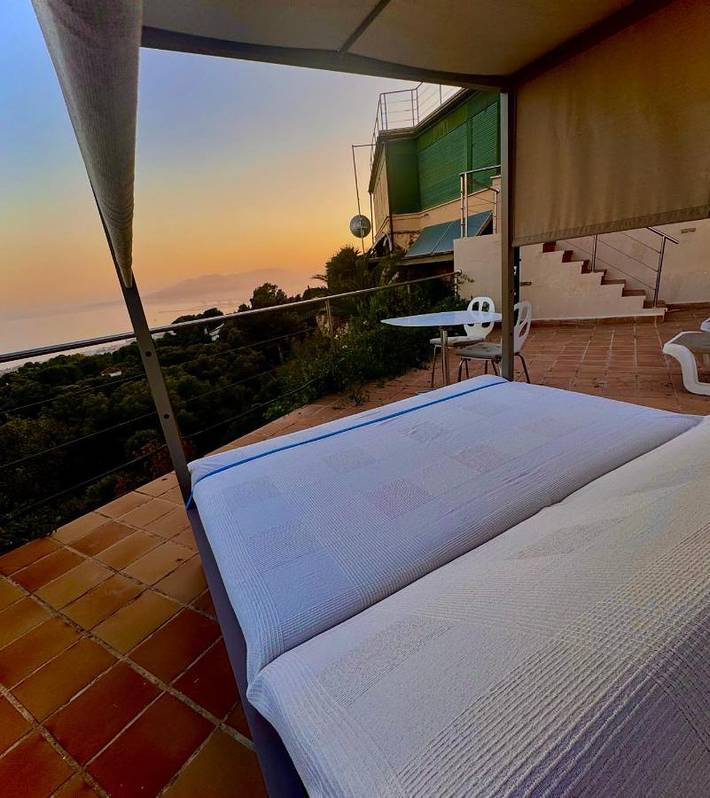 Gîte pour 2 personnes, avec piscine ainsi que vue et jardin à Malaga - 2