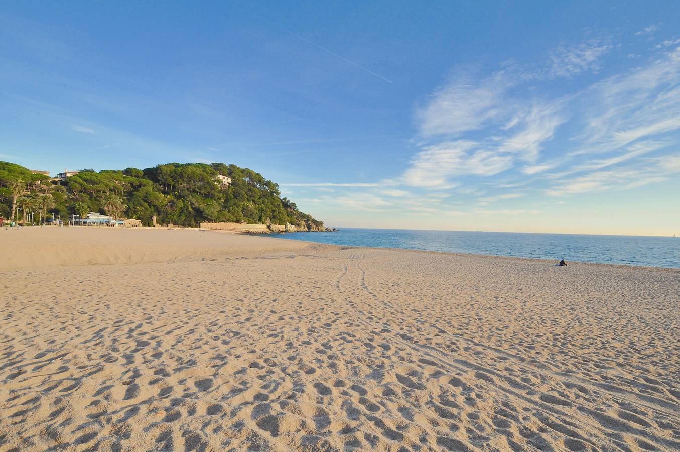 Appartement entier, Apartment Mexica, 100m de la plage, climatisation in Central Lloret de Mar, Lloret de Mar