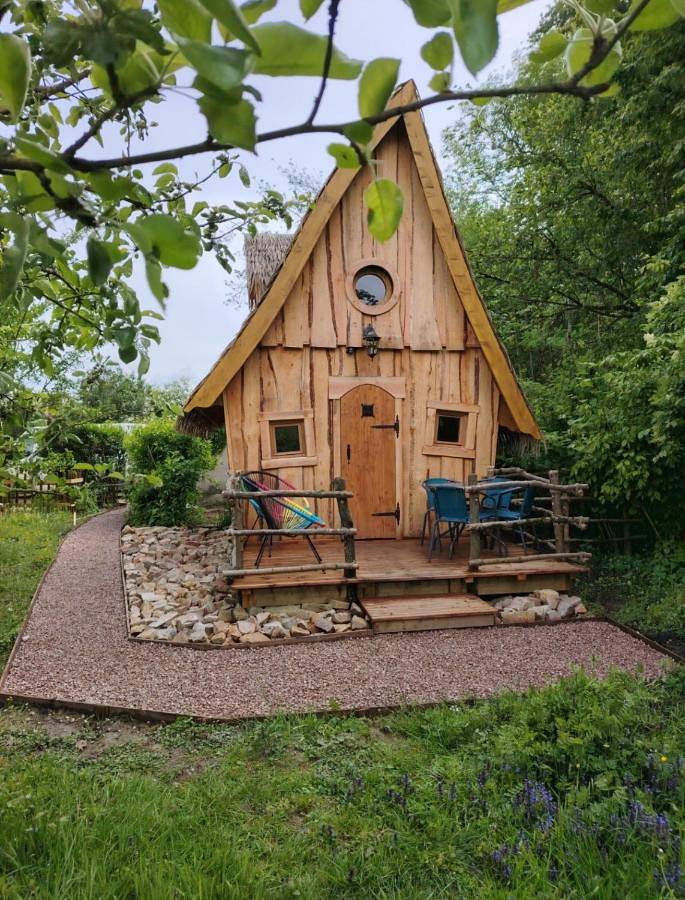 Tente pour 4 personnes, avec Terrasse et Jardin