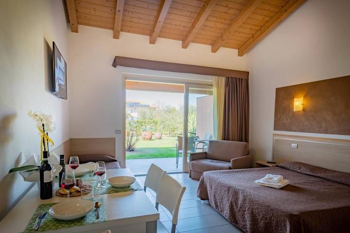 Camping für 4 Personen, mit Garten und Pool sowie Sauna, mit Haustier in Bardolino - 3