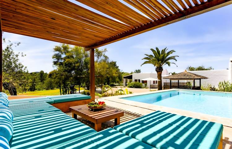 Casa de vacaciones para 10 personas, con jardín en Ibiza