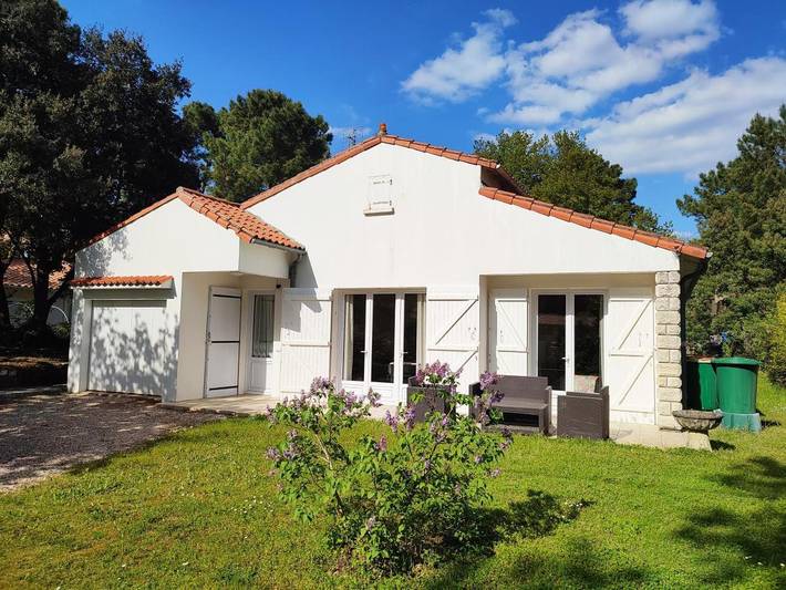 Location de vacances pour 6 personnes, avec Terrasse et Jardin à Saint-Augustin