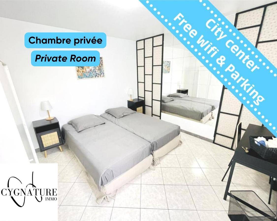 Appartement entier, Double or Twin Room in Saint-Genis-Pouilly, Gex