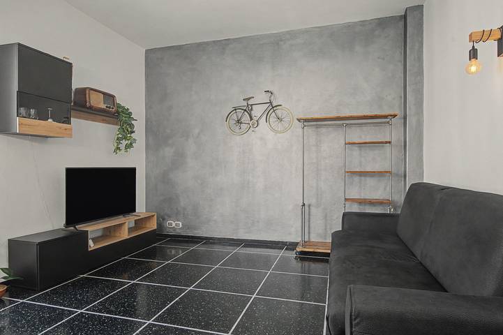 Appartamento intero, Appartamento 'Chiara Holiday Home' con balcone, Wi-Fi e aria condizionata in Chiavari, Riviera di Levante