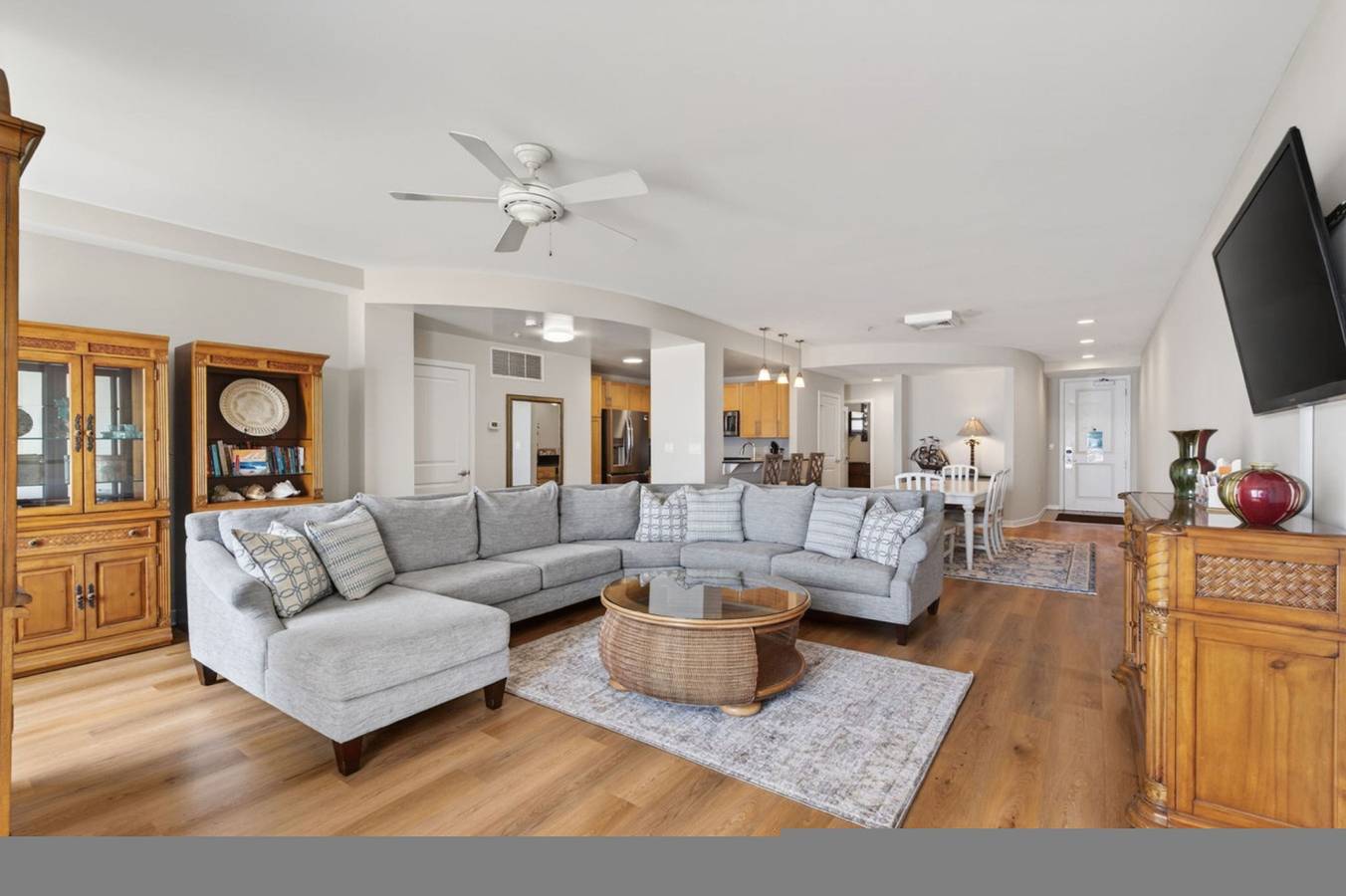Geheel appartement, New Updated! Oceanfront / Pool / Beach / Fishing / Sanct 205 A in Sandbridge Beach, Sandbridge