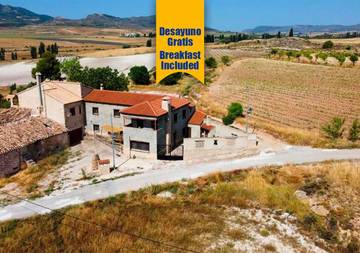 Casa rural para 8 personas, con terraza y vistas, Se admiten mascotas en Moratalla