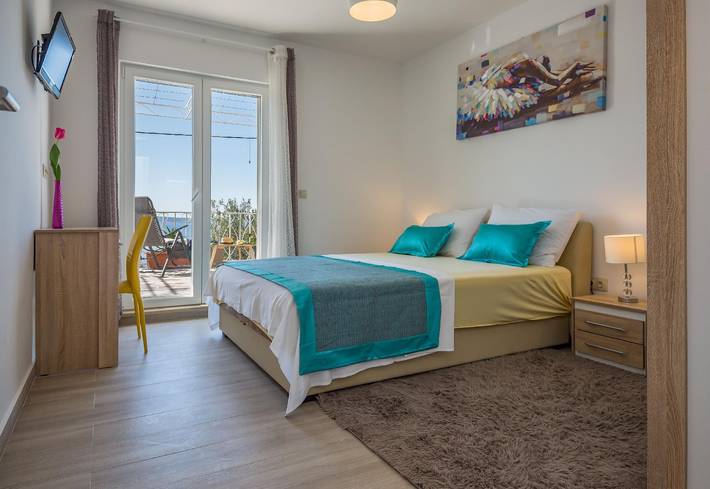 Ferienwohnung für 4 Personen, mit Terrasse in Omis