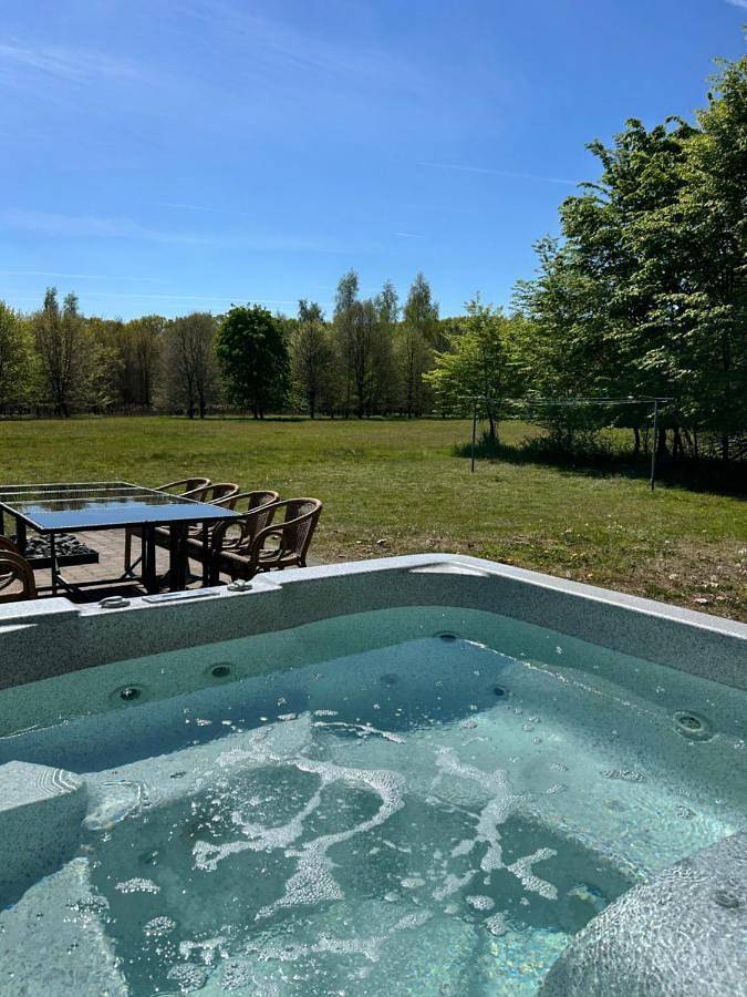 Ferienhaus für 8 Personen, mit Garten und Ausblick, mit Haustier