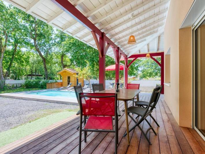 Location de vacances pour 6 personnes, avec sauna ainsi que piscine et terrasse dans Port de Taussat Fontaine Vieille - 2