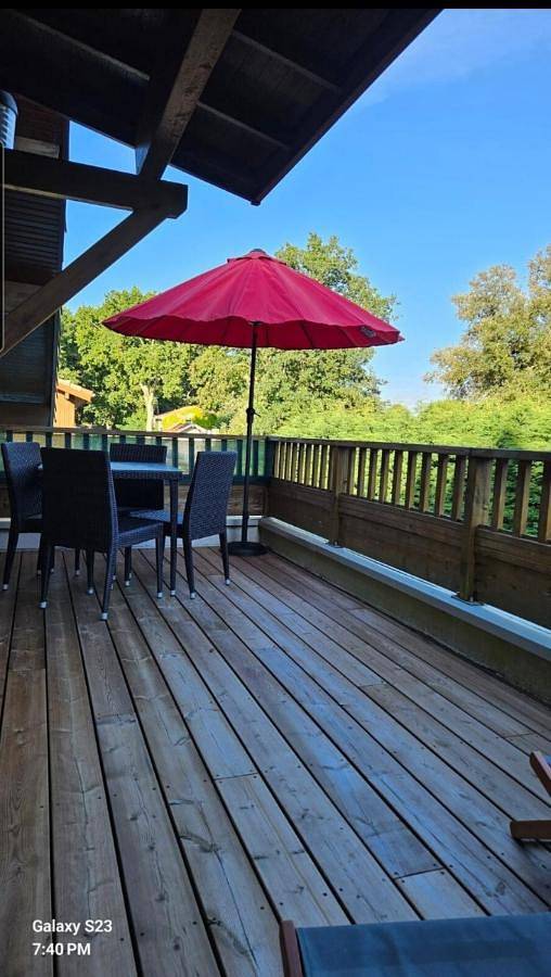Gîte pour 4 personnes, avec balcon et piscine dans Plage Moutchic - 2