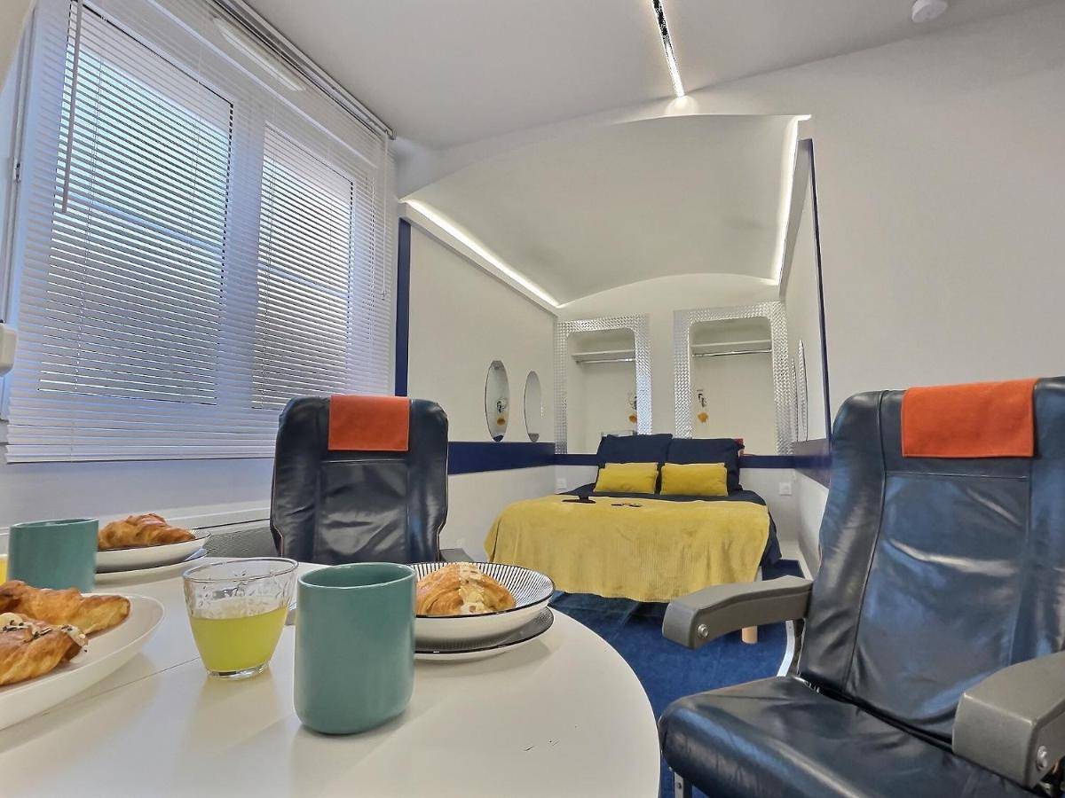 Appartement entier, Insolite - Jet Privé - Expérience Cinéma et coc00ning - Moontown in Lunéville, Région de Lunéville
