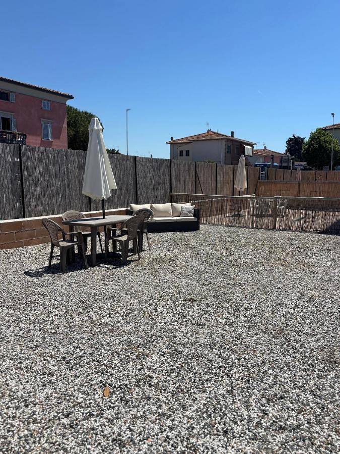Ferienwohnung für 4 Personen, mit Garten und Ausblick in Vada - 2