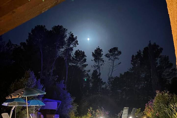 Villa pour 6 personnes, avec terrasse et jardin - 1