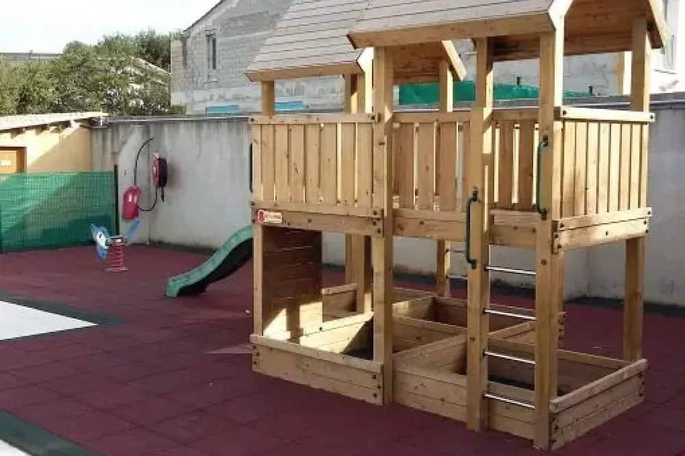 Camping 4 étoiles - Piscine  - ccbgbcf in Six-Fours-les-Plages, Côte méditerranéenne (France)