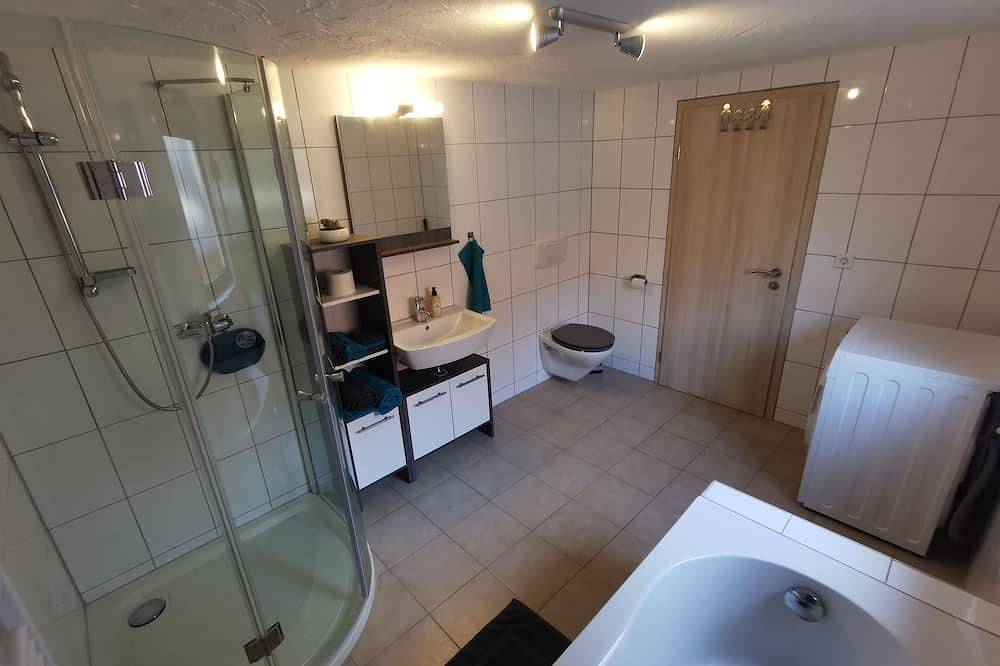 Geheel appartement, Fili's vacation apartment, vacation with pets in Brombachtal, Odenwaldkreis