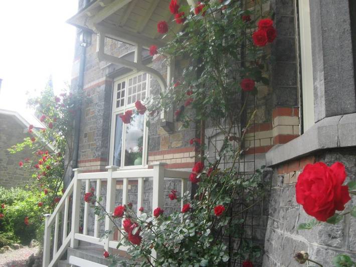 Location de vacances pour 7 personnes, avec vue ainsi que terrasse et jardin à Hamoir - 2