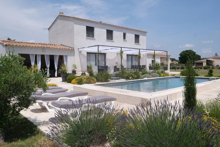 Ferienhaus für 8 Personen in Arles