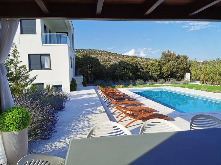 Villa mit pool für 7 Personen, mit Garten in Marina - 2