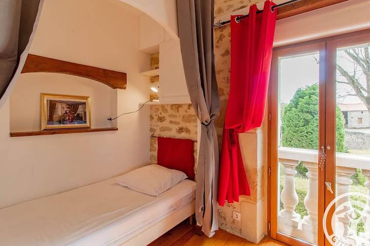 Gîte pour 5 personnes, avec terrasse à Saint-Georges-sur-Layon - 3