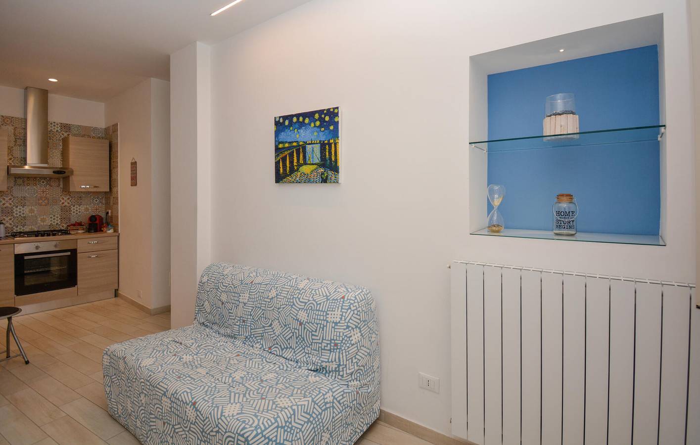 Ganze Ferienwohnung, Gemütliches Wifi-Apartment in der Nähe einer Pizzeria - Parkplatz, AC, TV in Comiso, Ragusa Provinz