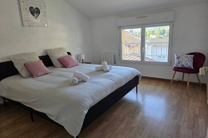 Location de vacances pour 8 personnes à Sayat - 2