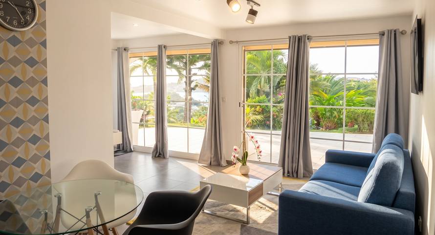 Haus mit Meerblick in La Trinité, Gemeinschaftspool in La Trinité, Martinique