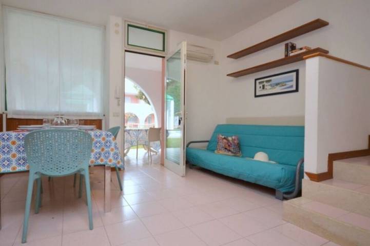 Villa mit pool für 7 Personen, mit Terrasse und Pool sowie Garten in Bibione