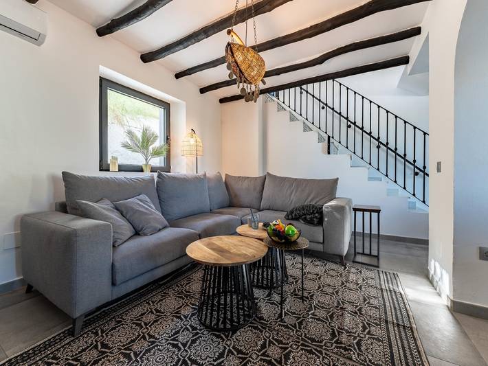 Casa rural para 16 personas, con terraza y piscina, Familias con niños en Casarabonela - 2